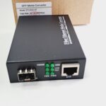 Convertidor de medios 10/100/1000 con SFP (chasis)